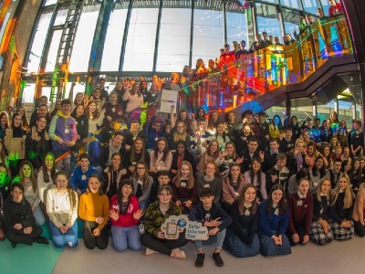 <strong>Clár Óige Webwise – Oscailte Anois</strong>