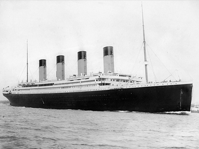 Leathanach téama an Titanic Scoilnet